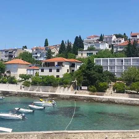 Dream Island Apartment